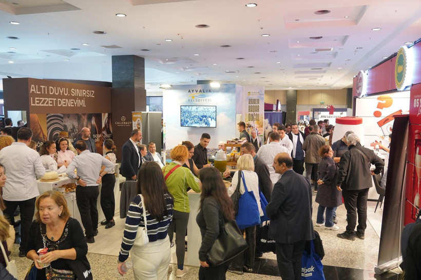 Ayvalık Belediyesi, Gastromasa’da Dünya Gastronomisi Sahnesinde Yerini Aldı - Resim: 5