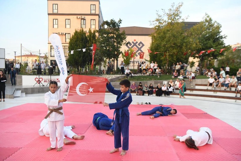 Altıeylül’de Yaz Spor Okulları Başlıyor                    