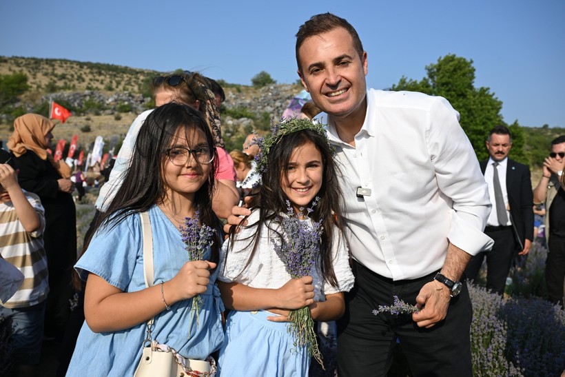 Akın: "Tarımı ve turizmi buluşturan mor güzellik" 