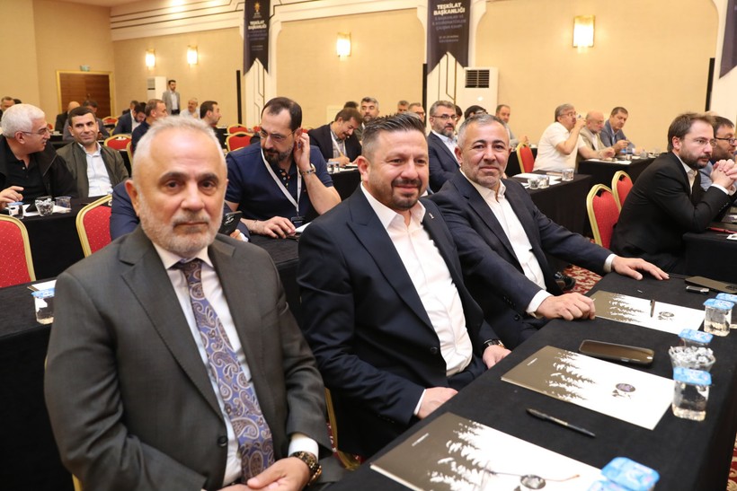 AK Parti Balıkesir İl Başkanı Mehmet Aydemir, Kızılcahamam’daki Çalışma Kampına Katıldı