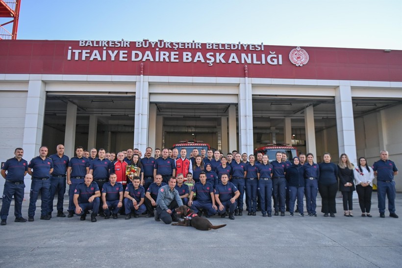 Balıkesir İtfaiyesi’nin 683 kahramanı 12 günde 971 yangına müdahale etti