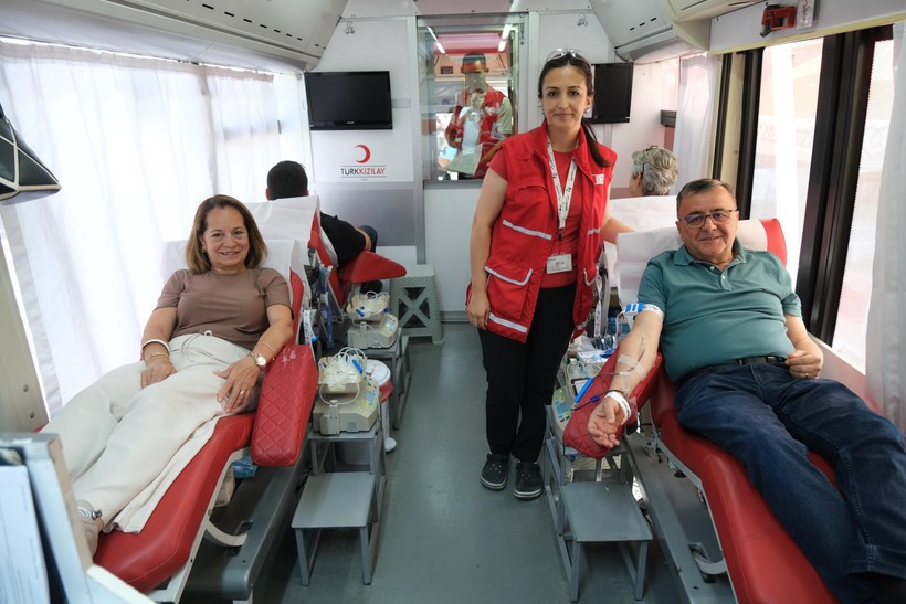 Altıeylül’de Örnek Dayanışma