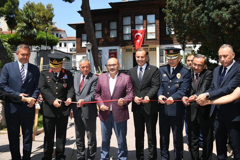 “15 Temmuz Zaferin Adı Türkiye” Fotoğraf Sergisi 