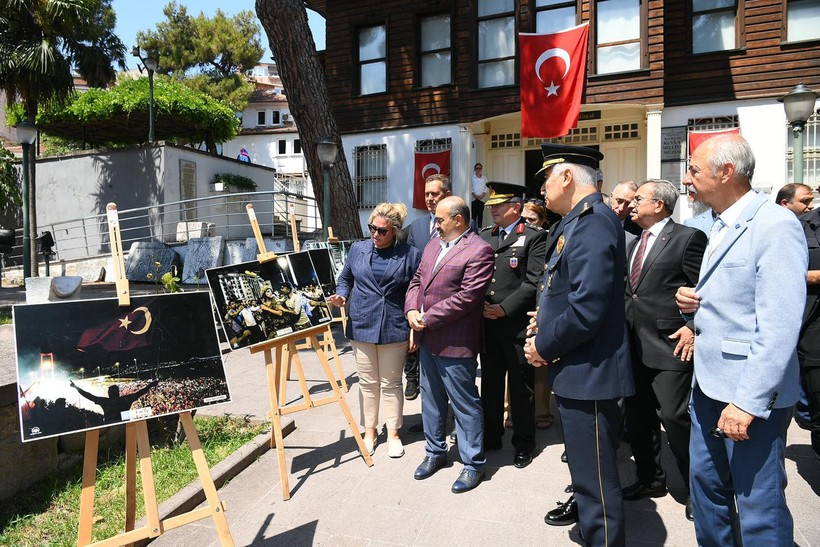 “15 Temmuz Zaferin Adı Türkiye” Fotoğraf Sergisi 