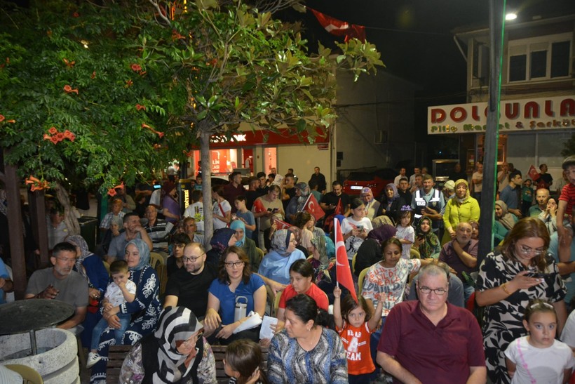  Bigadiç’te 15 Temmuz Demokrasi Yürüyüşü ve Mehteran Coşkusu
