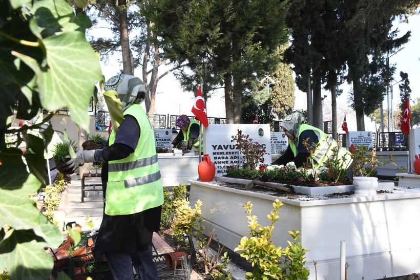  Başkan Akın’dan kahraman şehitlere ahde vefa 