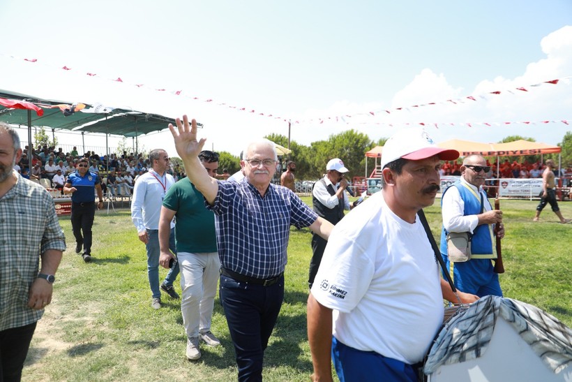 Burhaniye’de Ata Sporu Rüzgarı Esti