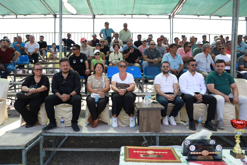 Burhaniye’de Ata Sporu Rüzgarı Esti