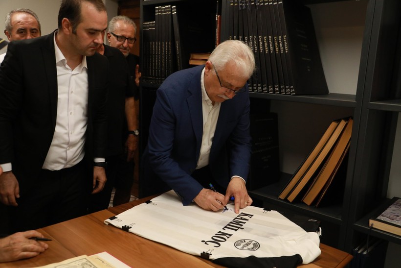 Burhaniye’nin Geçmişi Kent Arşiviyle Geleceğe Taşınıyor
