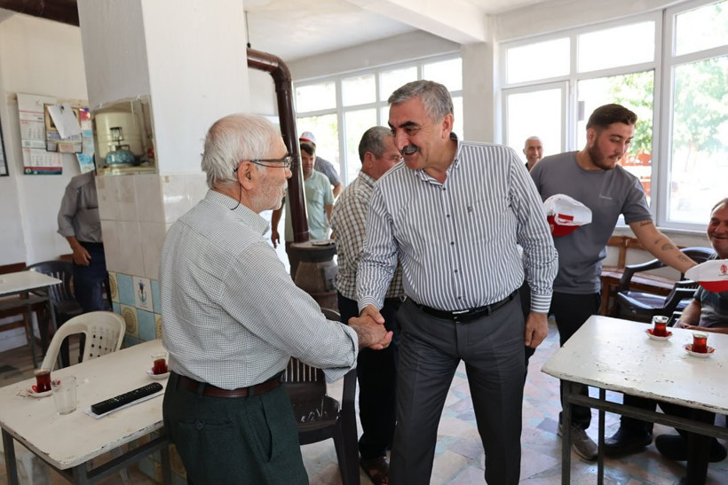 Başkan Orhan Gaga, Çamucu Mahalle Sakinleriyle Bir Araya Geldi  