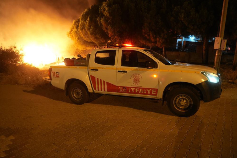 Gömeç'te Gece Yarısı Alevler Yükseldi, Rüzgarla Büyüdü!