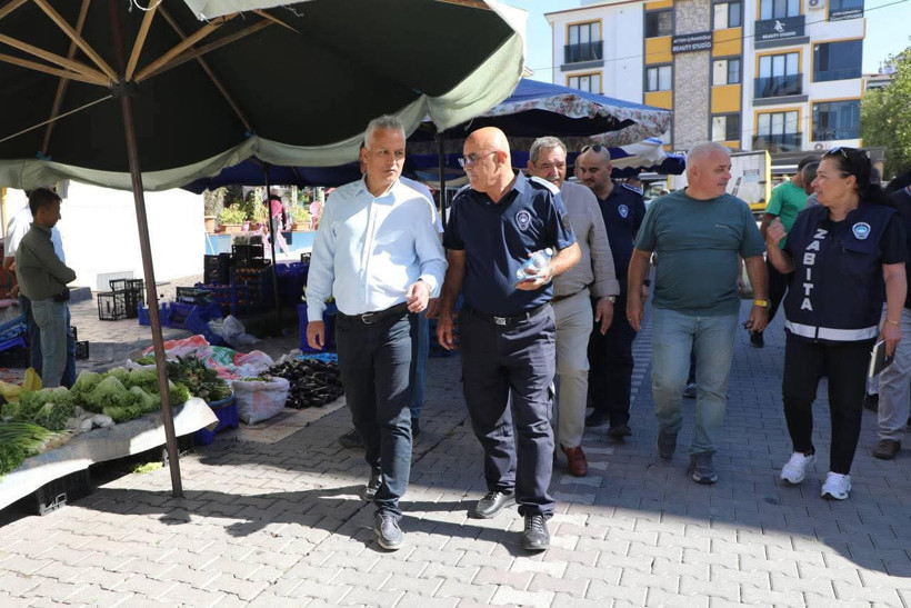 Edremit Belediyesi’nden Salı Pazarı’na Denetim - 2. resim