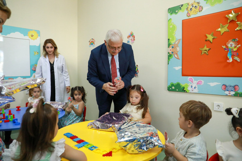Burhaniye’ye Yeni Kreş: Nurten Aslan Çocuk Gündüz Bakımevi Açıldı