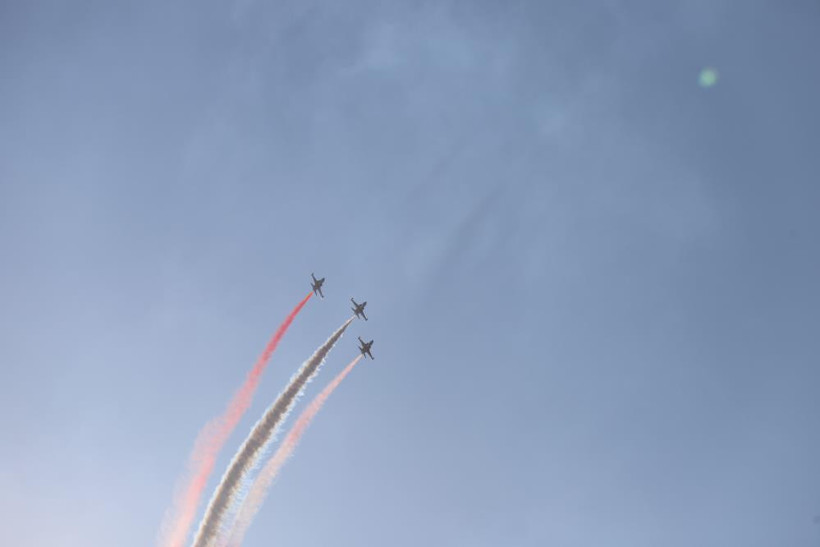 Türk Yıldızları Bandırma Semalarında Uçtu - 2. resim