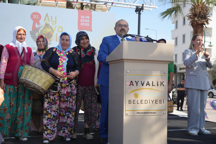 20. Ayvalık Uluslararası Zeytin Hasat ve Turizm Festivali Başladı