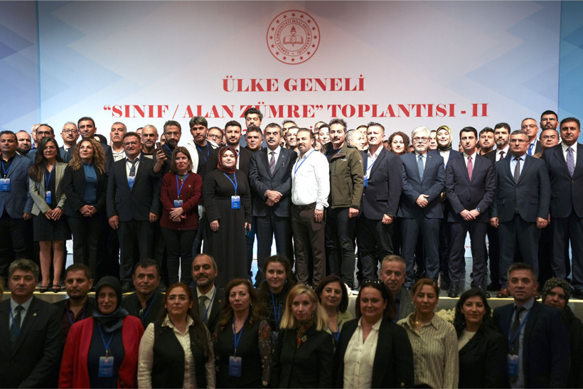 Milli Eğitim Bakanı Tekin "Ülke Geneli Sınıf/Alan Zümresi Toplantısı"nda konuştu