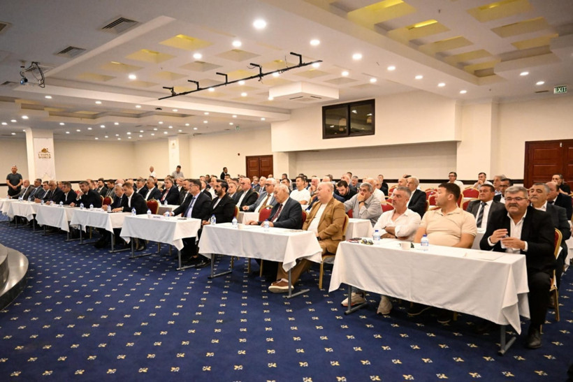 Akın: “Esnafımızın her zaman yanındayız”