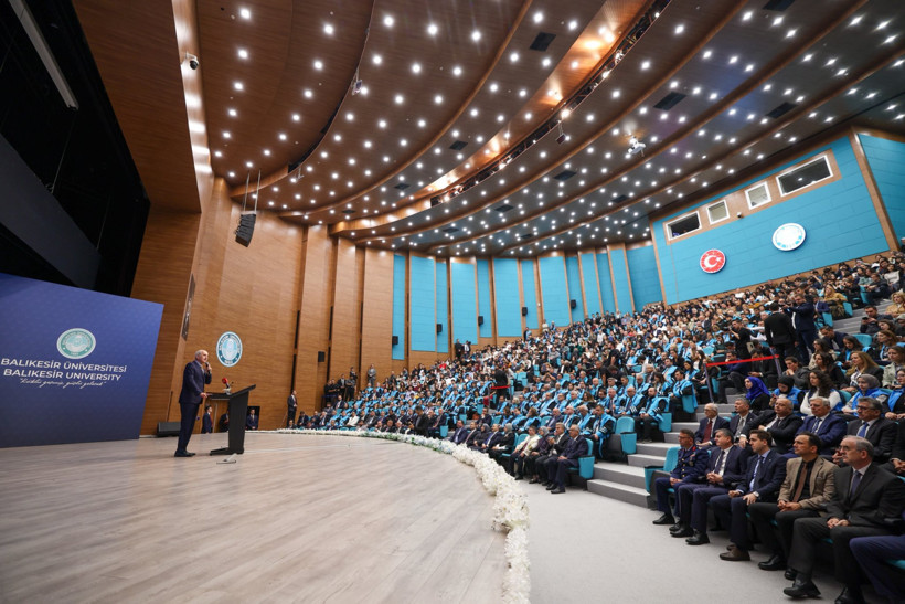 TBMM Başkanı Numan Kurtulmuş: “Küresel Adalet Arayışı İnsanlığın Bekâ Meselesidir”