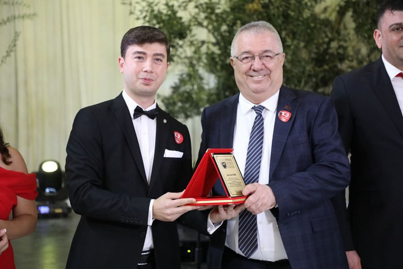 ADD'nin Cumhuriyet Balosunda 'Çelik' Rüzgarı - 2. resim