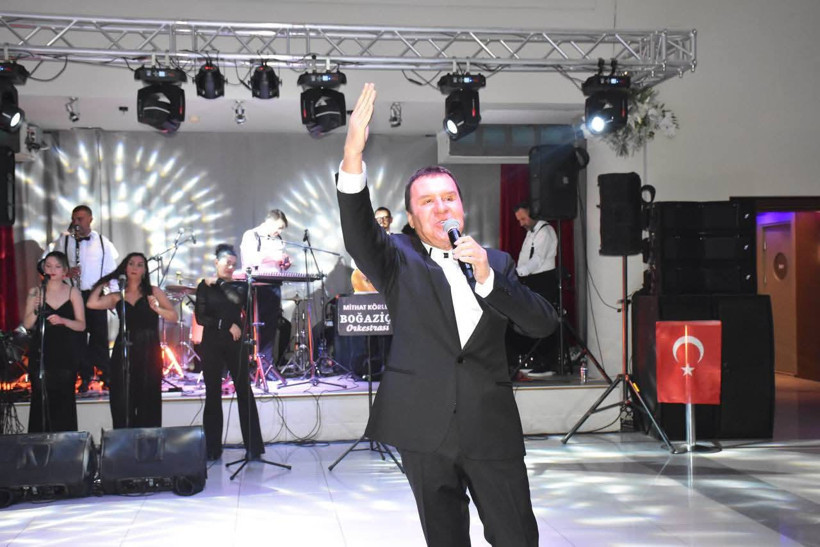 Edremit Kadın Dayanışma Derneği’nden Cumhuriyet Balosu - 2. resim