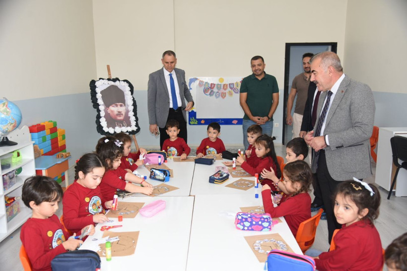 Eğitimde Kalite ve Vizyon Buluşması: İl Müdürü Murat Demir'den Edremit'te Okul Ziyaretleri