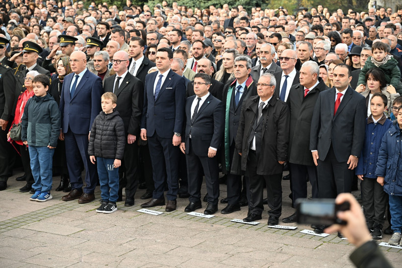 Balıkesir Üniversitesinde Atatürk Saygıyla Anıldı