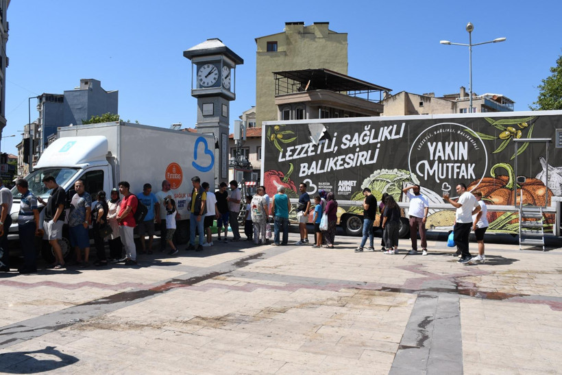 Balıkesir'de Depremler Sonrası 150 Bina Dönüştürülecek! Başkan Akın Duyurdu