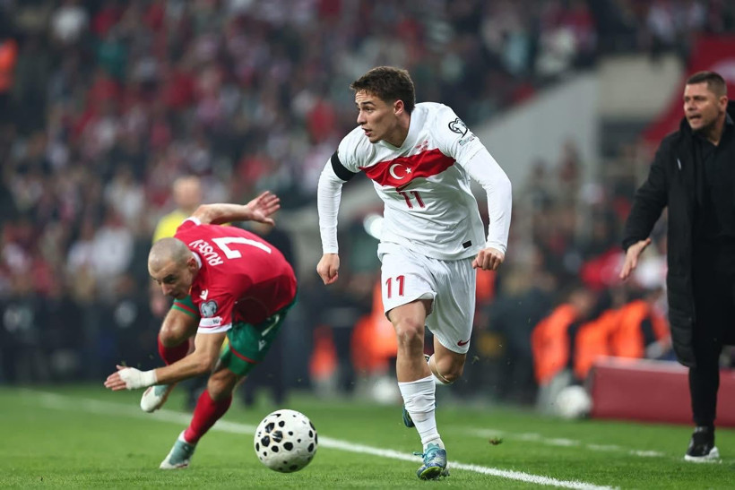 A Milli Futbol Takımı'mız, Bulgaristan maçının ilk yarısını 1-0'lık üstünlükle sonlandırdı.