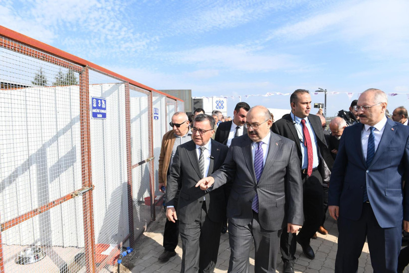 Altıeylül’den Can Dostlara Sıcak Yuva