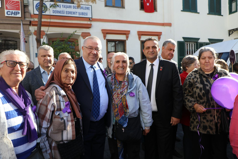 Edremit CHP'den, Kadına Şiddete Karşı Güçlü Mesaj