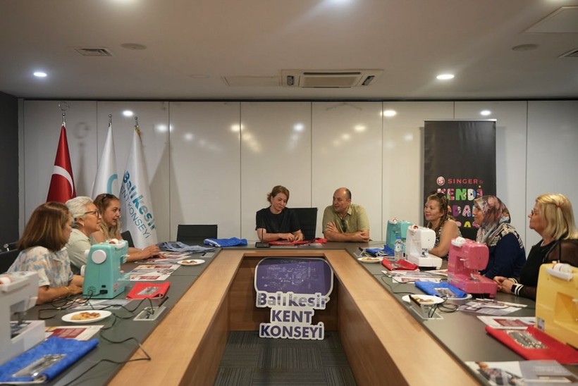  Singer Workshop ile Aileler Hem Öğrendi Hem Sosyalleşti 
