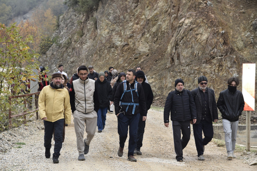 Dursunbey’de Doğa Yürüyüşü Coşkusu
