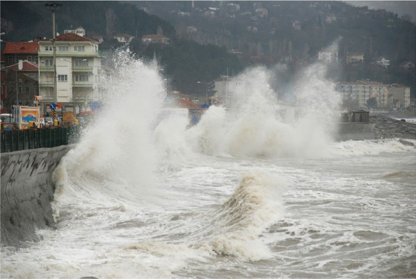 11 Ülke İçin Tsunami Uyarısı: 8,8 büyüklüğünde deprem