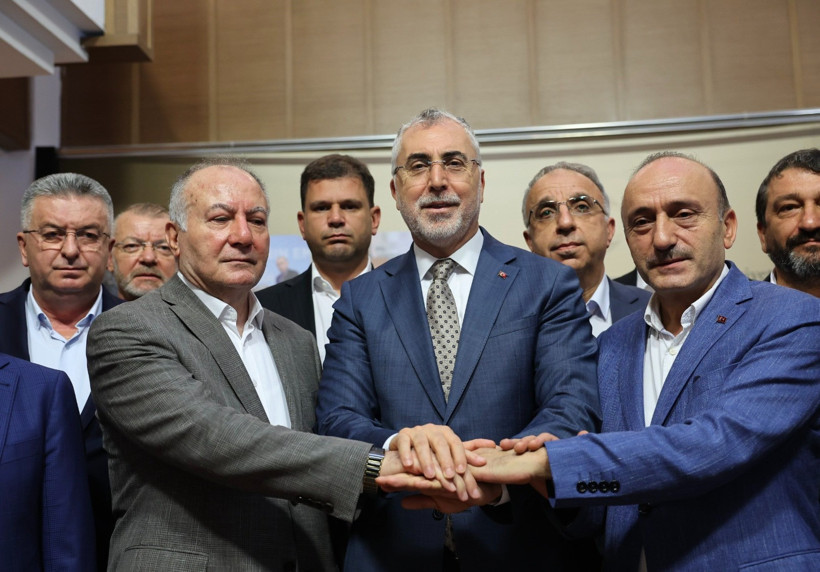 Kamu İşçilerine Zam Müjdesi! İşte 2025 Tablosu 