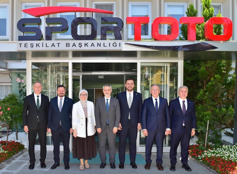  Bandırma’ya 1500 Kişilik Spor Salonu Müjdesi
