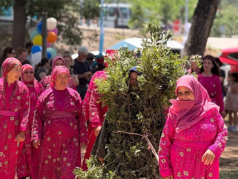 Yağmur İçin Ağaç Oldu! Gökçeyazı’da Renkli Ritüel