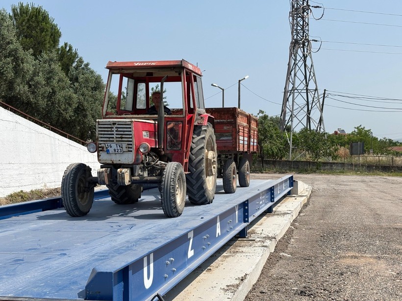 Büyükşehir üreticiye ve tarıma destek olmaya devam ediyor