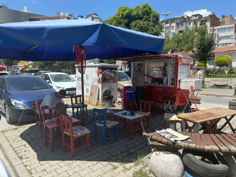  Uygun Fiyatlı Kaliteli Tostlar Sokakta!