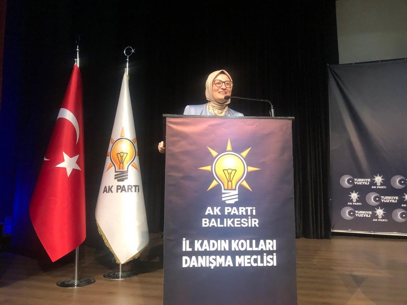 AK Parti Balıkesir Kadın Kolları İl Danışma Meclisi Toplandı