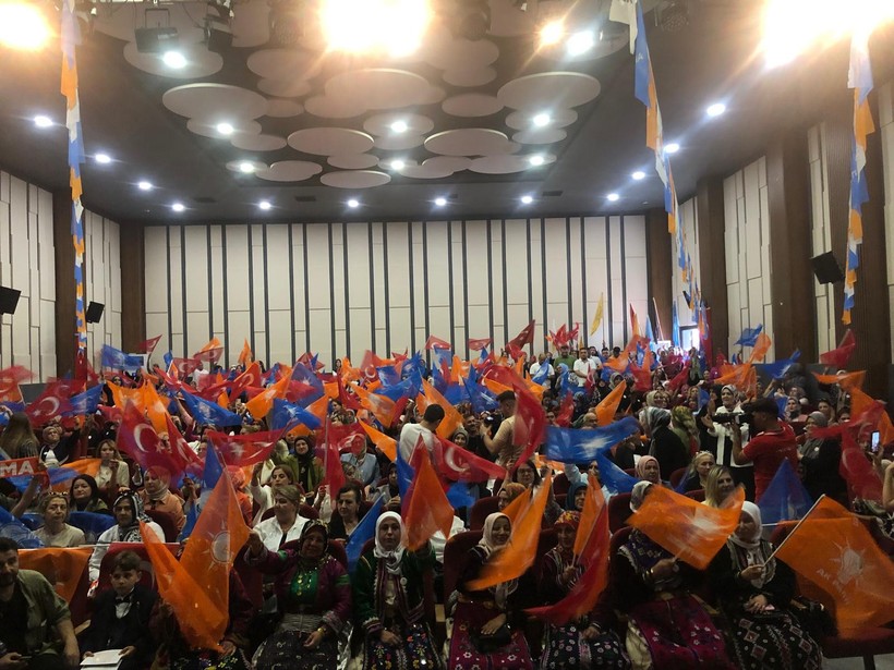 AK Parti Balıkesir Kadın Kolları İl Danışma Meclisi Toplandı