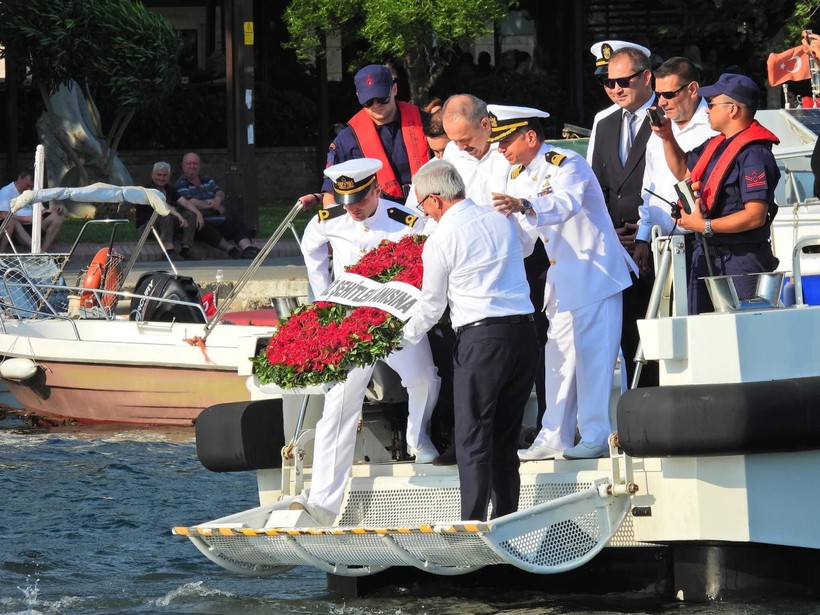  Bayramın Ruhu Erdek’te Denize Taşındı 