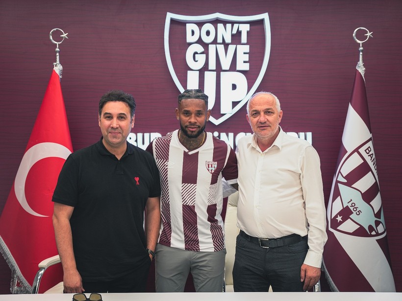 Leandro Bacuna Bandırmaspor’da