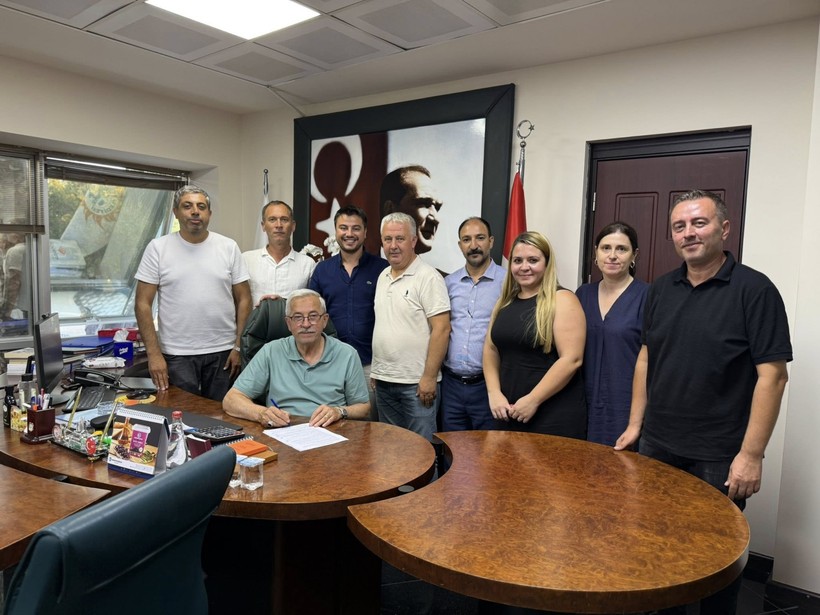  Erdek Belediyesi’nde Toplu İş Sözleşmesi Sevinci
