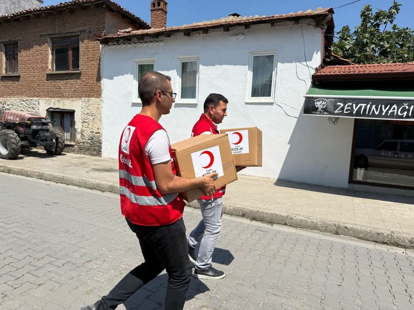  Edremit Kızılay, ‘İyilik’ İçin Yine Yollardaydı