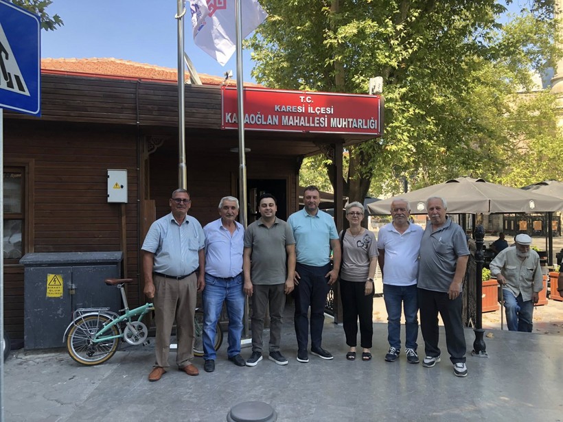 İYİ Parti Karesi İlçe Yönetimi, Yeni Muhtara Başarılar Diledi 