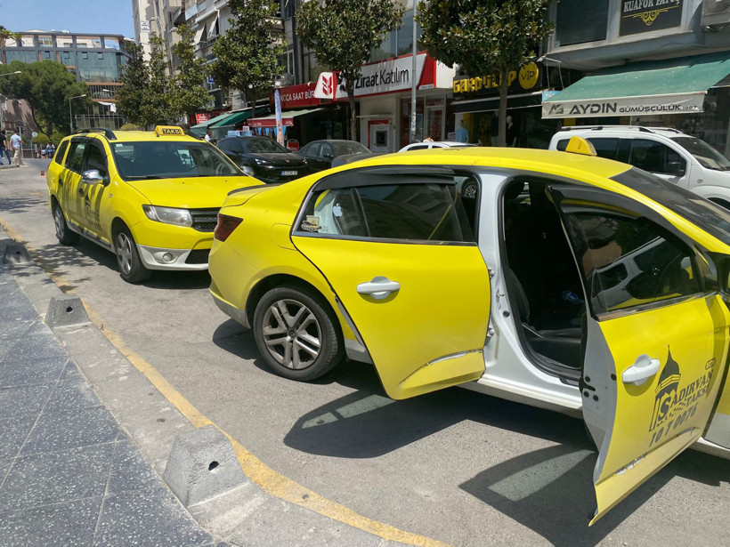 Balıkesir'de Sıcak Hava, Taksi Tercihini Artırdı