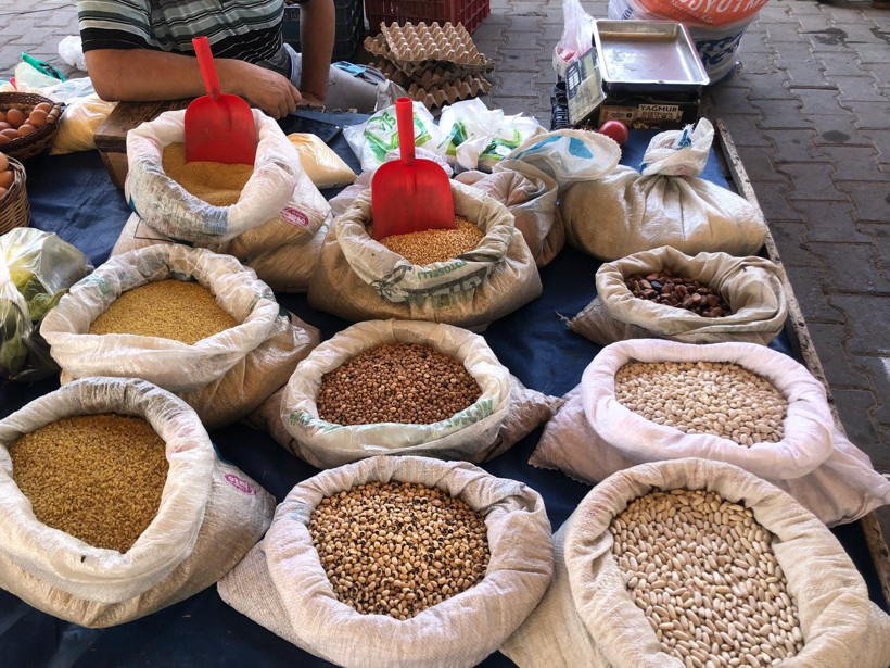 Pazarcılığın 30 Yıllık Tanığı Balıkesir Pazarında “Yarım kilo” Dönemi