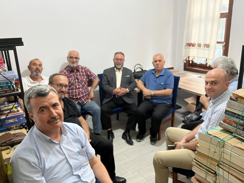Balıkesir Yazarlar ve Şairler Derneği Başkanı Fatma Yaşar Oldu - 3. resim