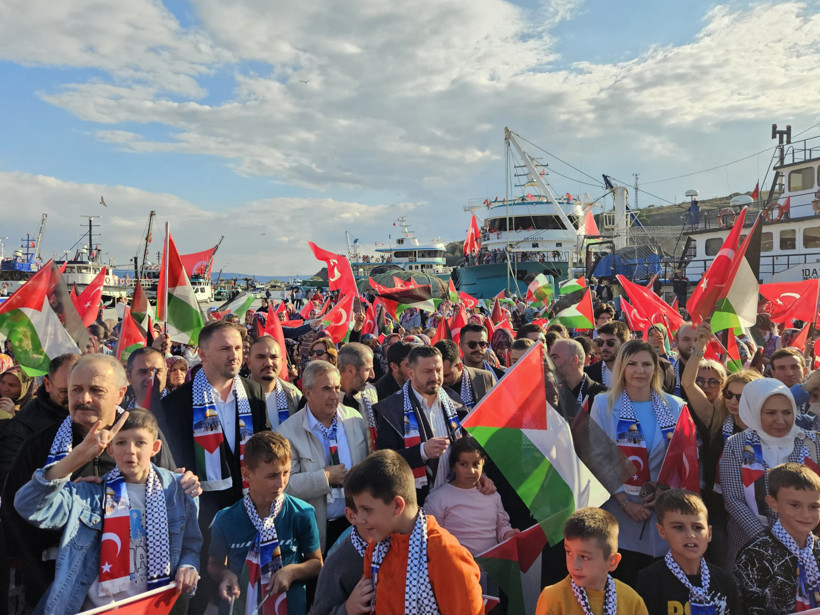 Erdek'te Denizciler Sumud Filosu’na Dualarla Açıldı - 6. resim
