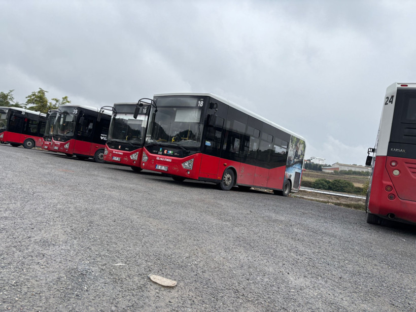 BAÜN Kampüsü’nde Otobüs Kazası: Öğrenci Yaralandı - 3. resim